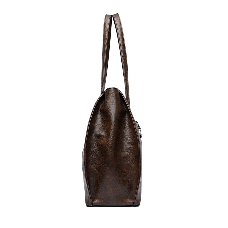 Classic Daily Shoulder Bag